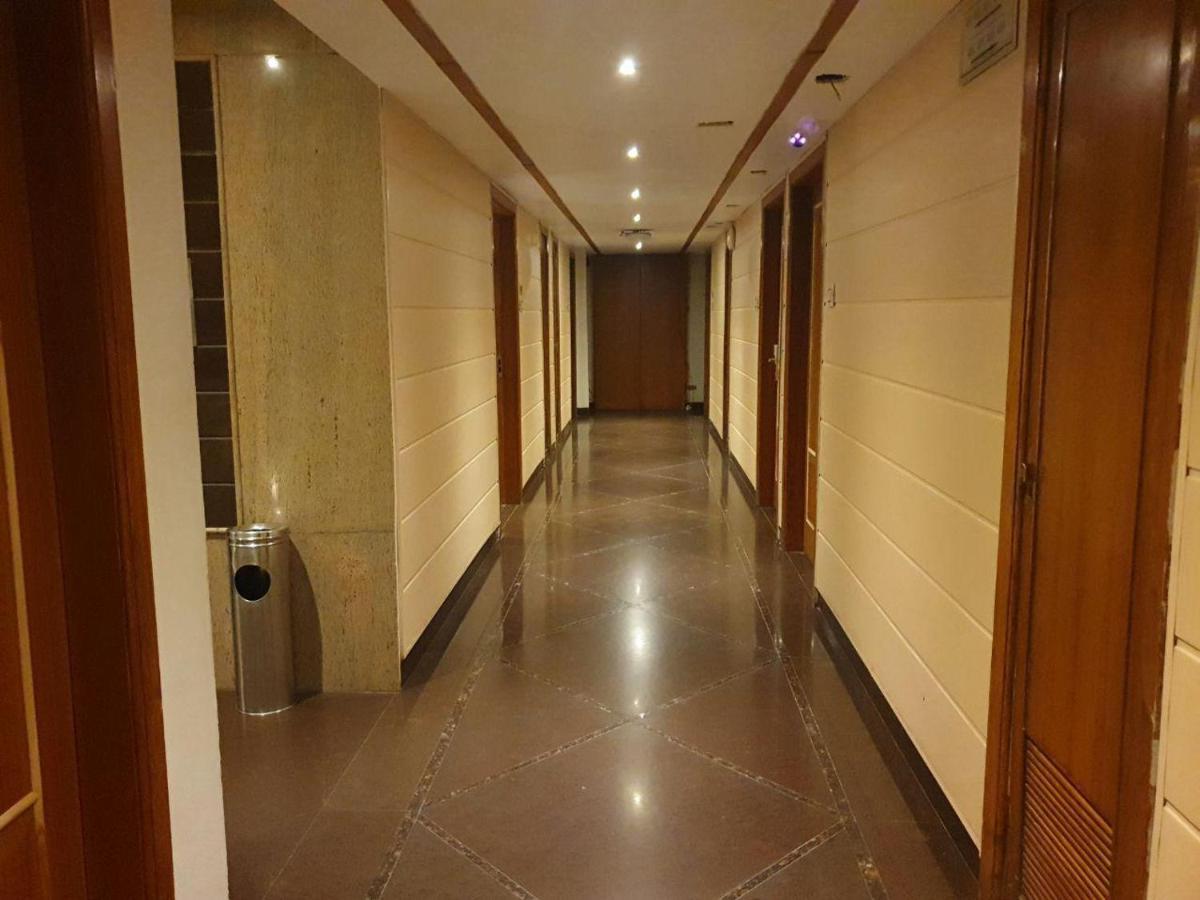 โรงแรมปัญจาบ พาเลซ Raipur  ภายนอก รูปภาพ